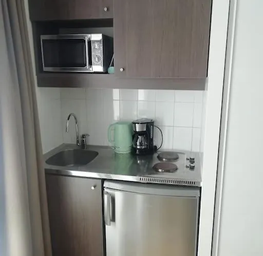 Downtown, Pool Access * Bordeaux